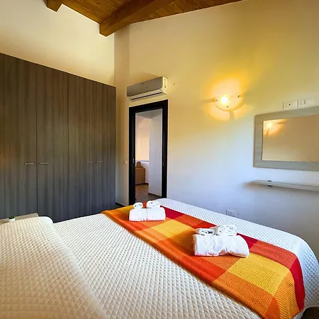 Апартаменты 12 Minutes Walk From Delle Rotonde Тропея