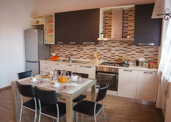 12 Minutes Walk From Delle Rotonde Апартаменты Тропея