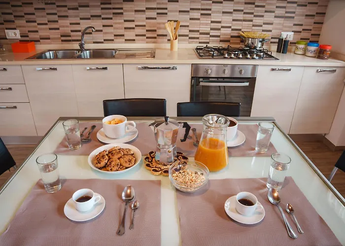 12 Minutes Walk From Delle Rotonde Апартаменты Тропея