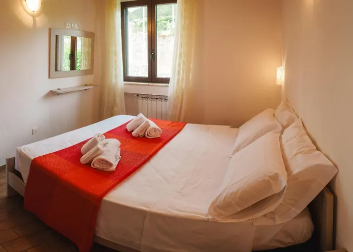 Appartamento 12 Minutes Walk From Delle Rotonde