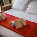 12 Minutes Walk From Delle Rotonde 트로페아