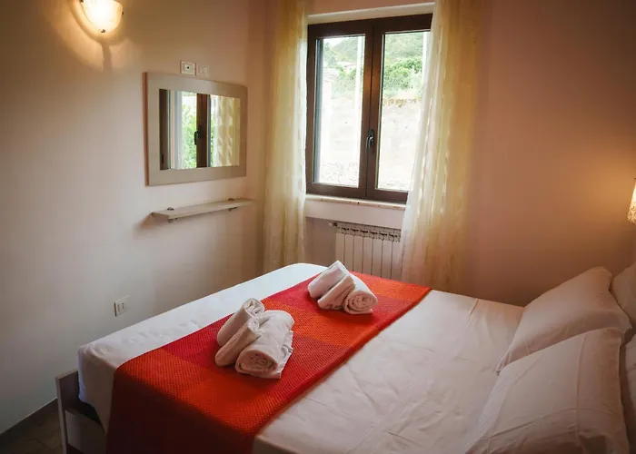 12 Minutes Walk From Delle Rotonde Apartment *