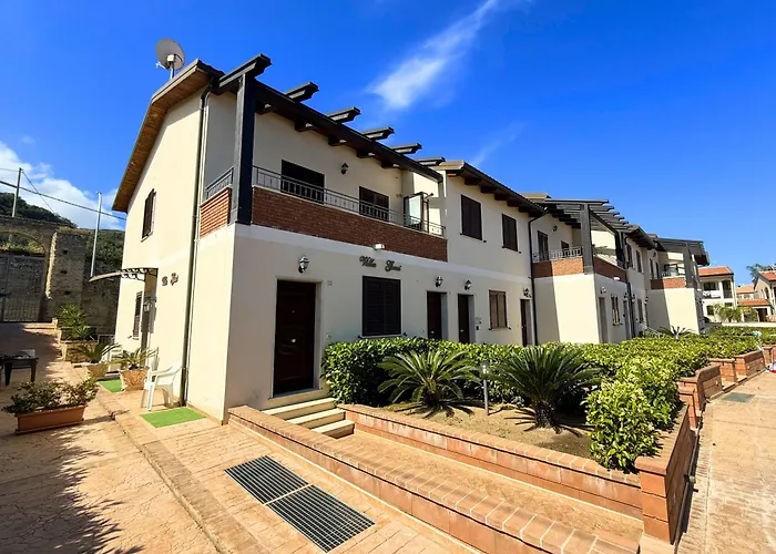 דירה 12 Minutes Walk From Delle Rotonde *