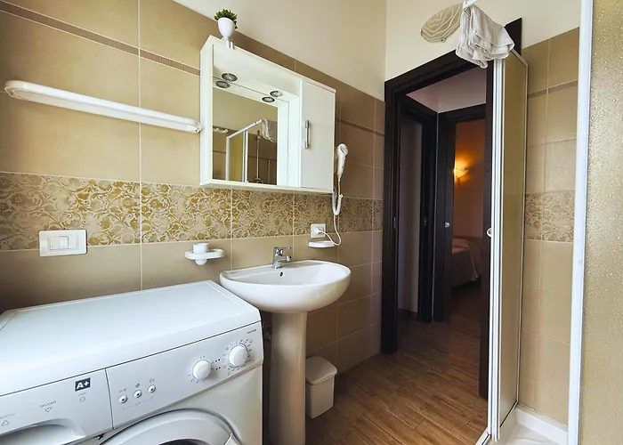 דירה 12 Minutes Walk From Delle Rotonde